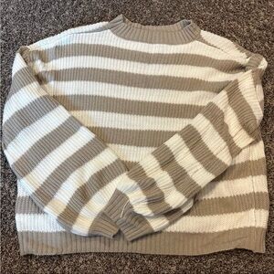 SHEIN Beige and White Knit Sweater